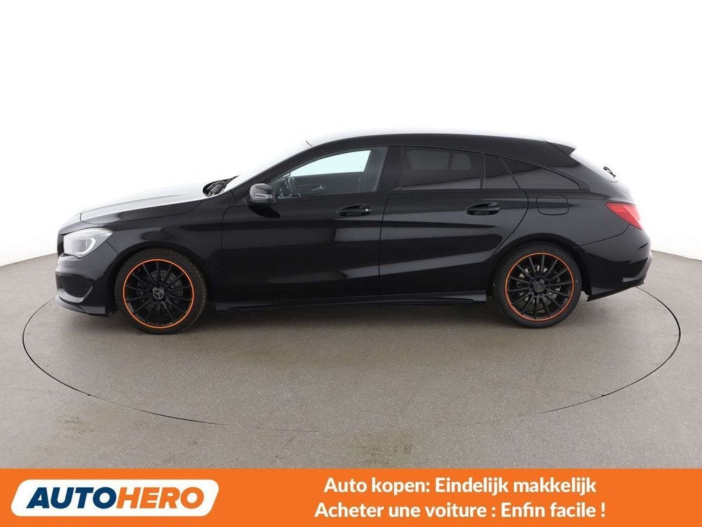 Mercedes-Benz CLA-Klasse 180 CLA 180 d Shooting Brake AMG Li, Autos, CLA, Boîte manuelle, 5 portes, https://public.car-pass.be/vhr/727757b4-7686-4c11-96a3-1c90baa866b2