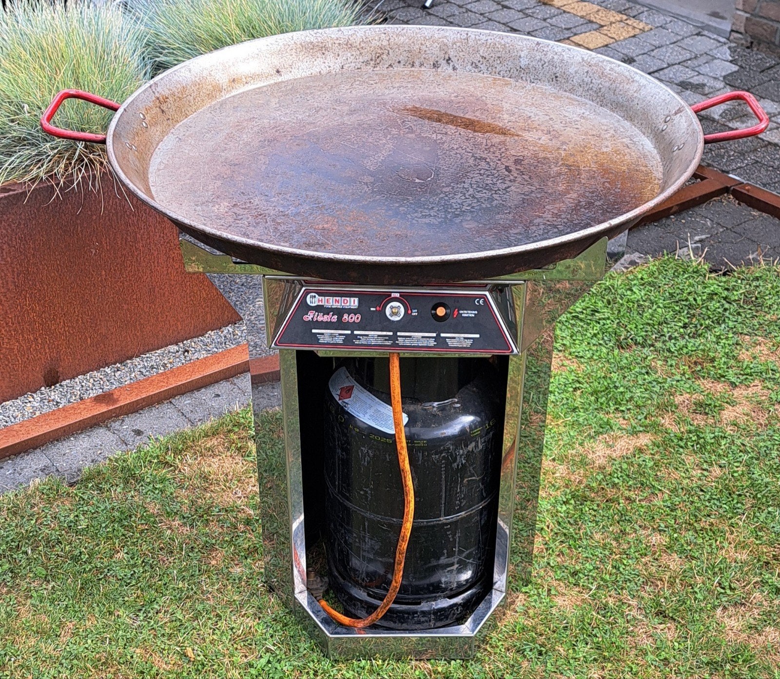 Te koop: Originele Hendi Fiesta 800 + originele Hendi paella, Ophalen
