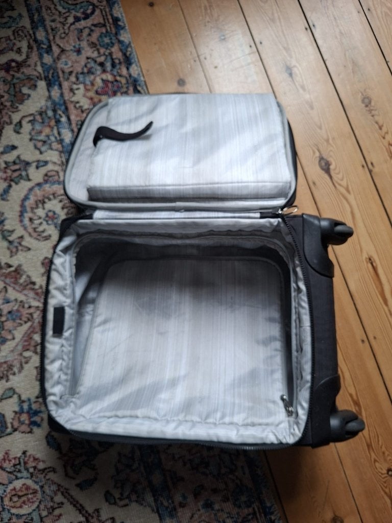 Kipling kleine koffer, Ophalen, Uitschuifbare handgreep, Gebruikt, 50 tot 60 cm