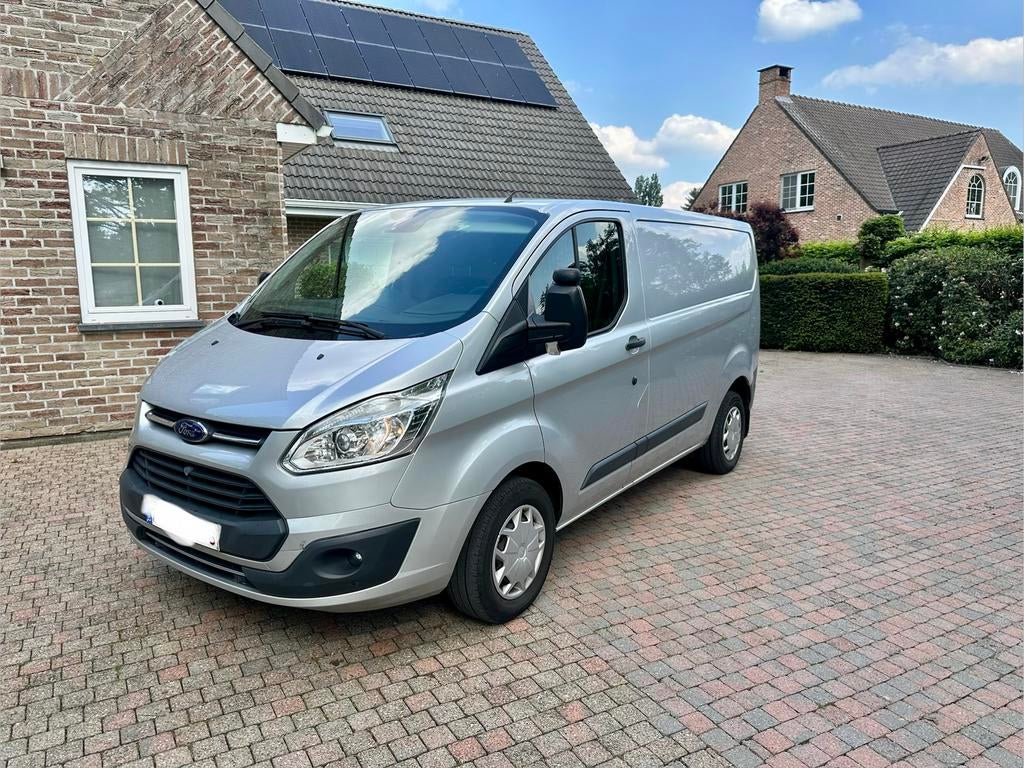 Ford transit custom euro 6b., Autos, Camionnettes & Utilitaires, Particulier, ABS, Caméra de recul, Airbags, Air conditionné, Bluetooth