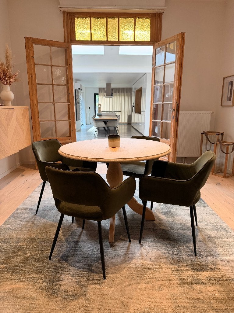 Ronde tafel met 4 stoelen, Gebruikt, Klassiek, Rond, Ophalen of Verzenden