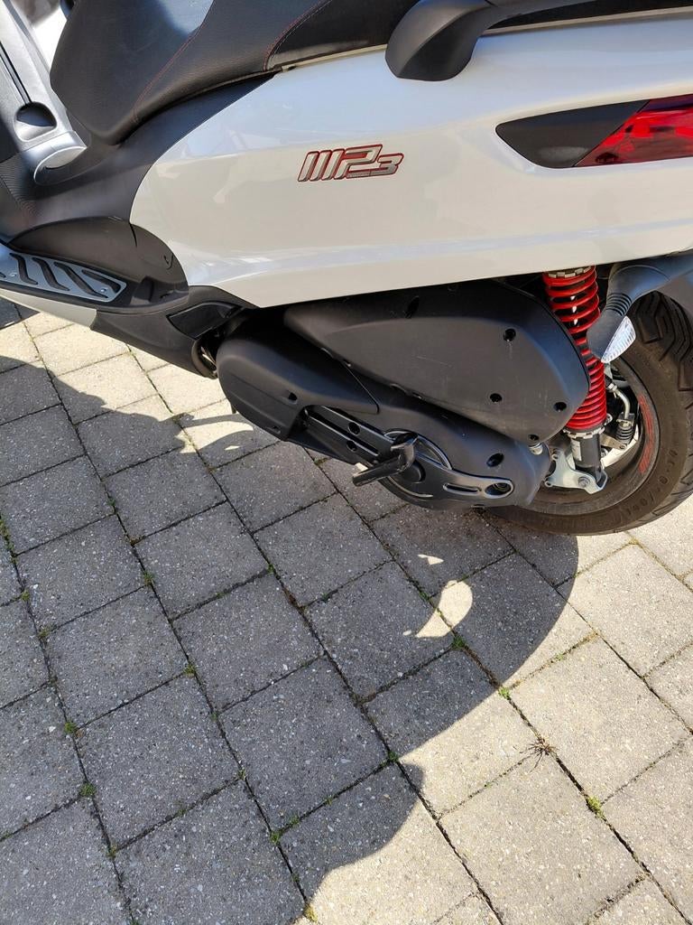 Piaggio mp3 500 kleur wit +7000km bouwj2019, Motos, Motos | Piaggio, Particulier