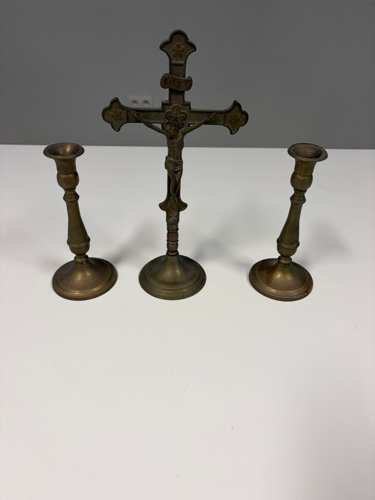 Messing kruis en kandelaars, Ophalen of Verzenden