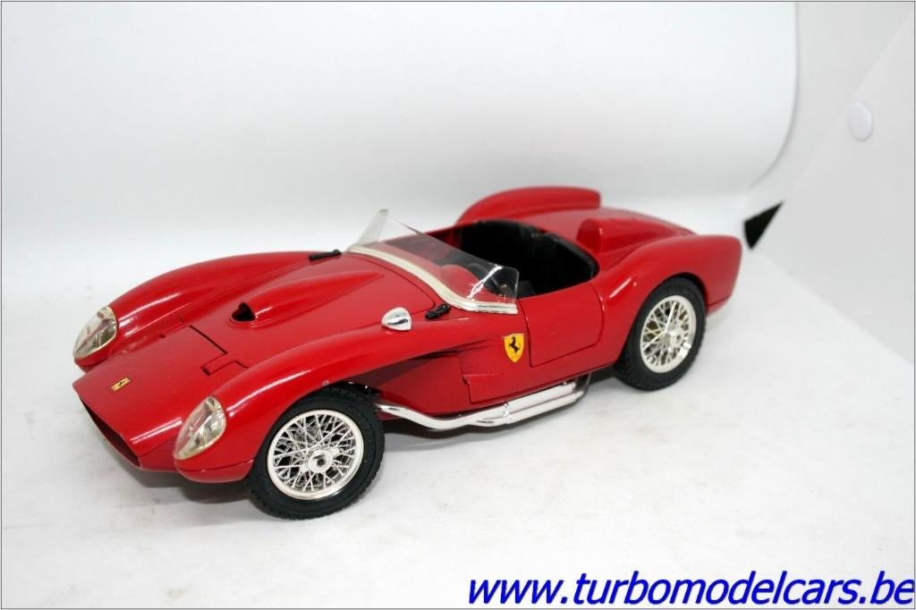 Ferrari 250 Testarossa 1957 1/18 Burago, Hobby en Vrije tijd, Modelauto's | 1:18, Zo goed als nieuw, Auto, Burago, Ophalen of Verzenden