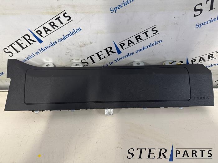 Knie airbag van een Mercedes B-Klasse, Gebruikt, -, Ophalen of Verzenden, -