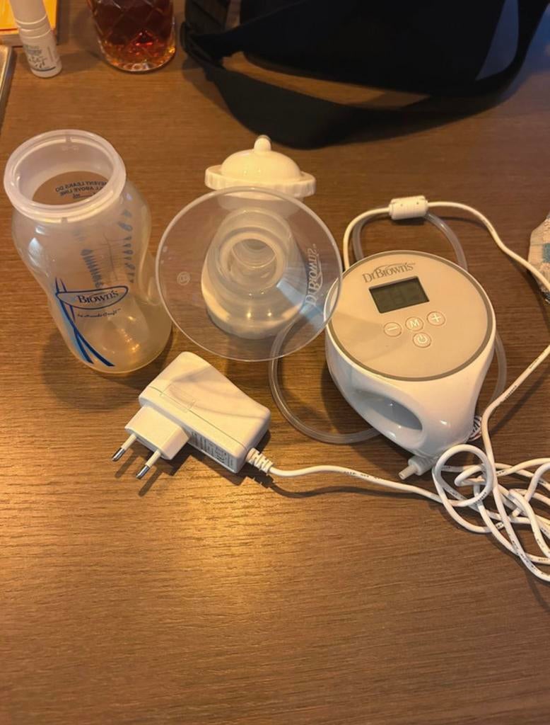 Dr brown electric borstkolf, Kinderen en Baby's, Ophalen of Verzenden, Zo goed als nieuw, Borstkolf