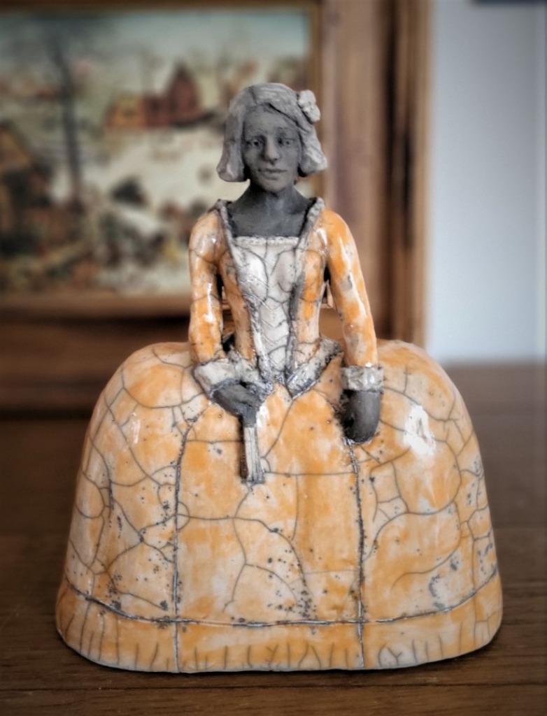 Statuette en raku signée, Enlèvement ou Envoi, Comme neuf, Humain