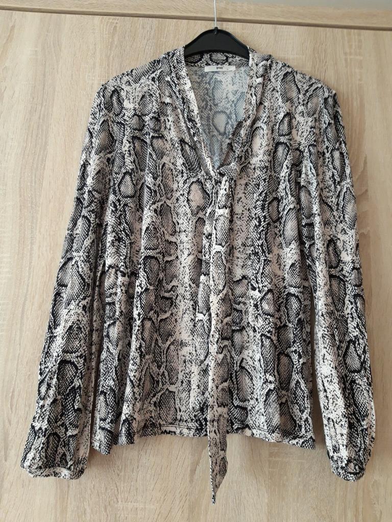 Bloesje XL, ( PTC), Ophalen of Verzenden, Zo goed als nieuw, Maat 46/48 (XL) of groter