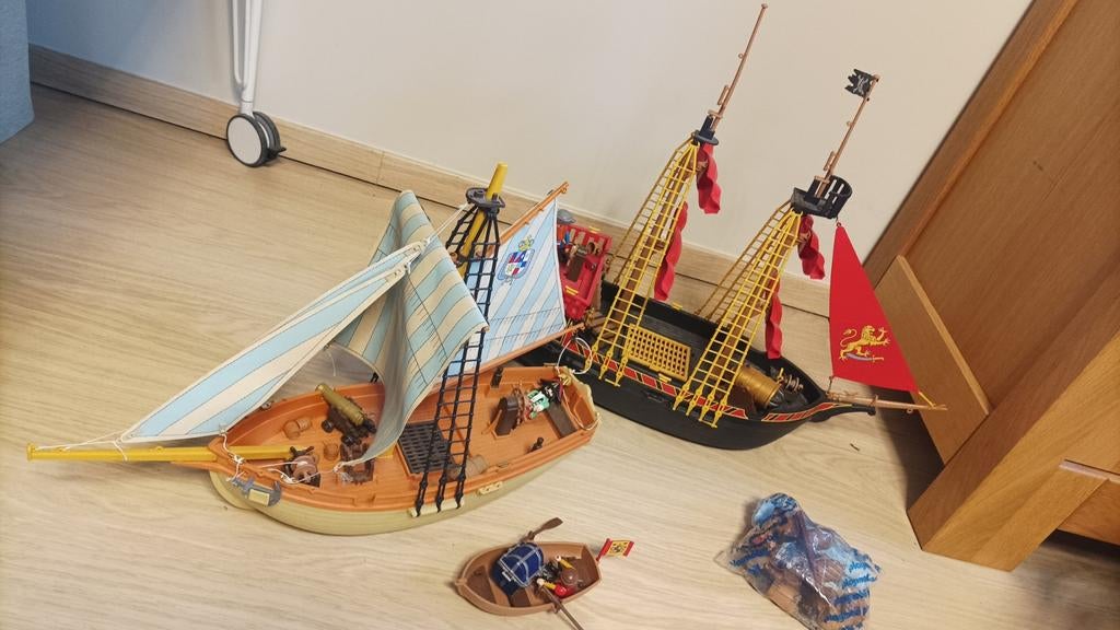 Playmobil 2 piratenschepen, Kinderen en Baby's, Speelgoed | Playmobil, Ophalen of Verzenden, Gebruikt