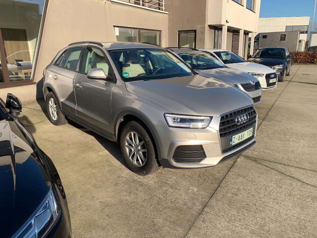 Audi Q3 1.4 Tfsi "Ultra"  6v 150 pk + LEDER slechts 24000 km, Voorwielaandrijving, Testrit aan huis, 4 cilinders, USB