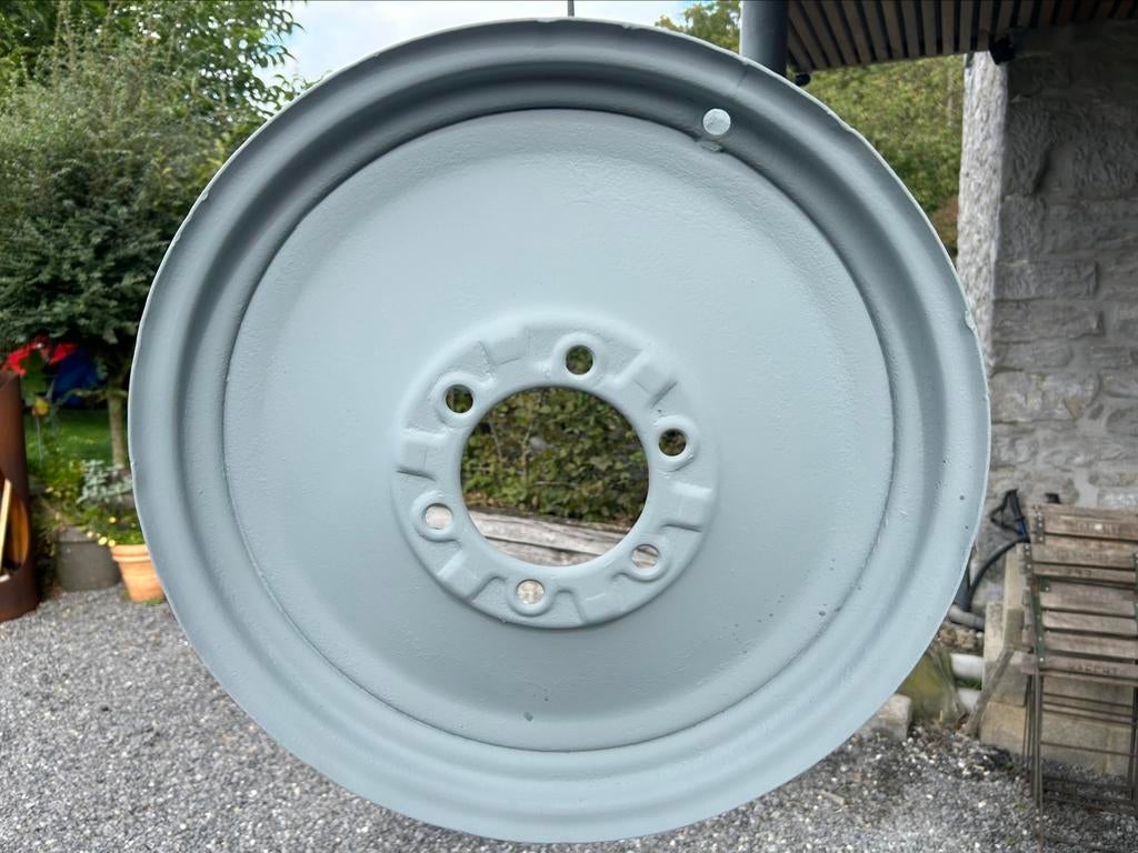 Jante pour tracteur ancien (MF), Enlèvement