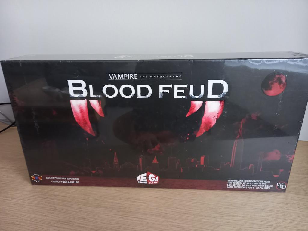 Blood Feud - Vampire the Masquerade, bordspel 4-32p, Cinq joueurs ou plus, Enlèvement, Neuf, Everything Epic Games