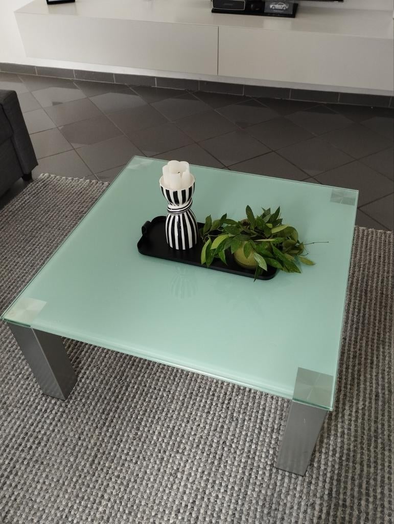 Table basse en verre avec pieds en aluminium, Enlèvement, Comme neuf