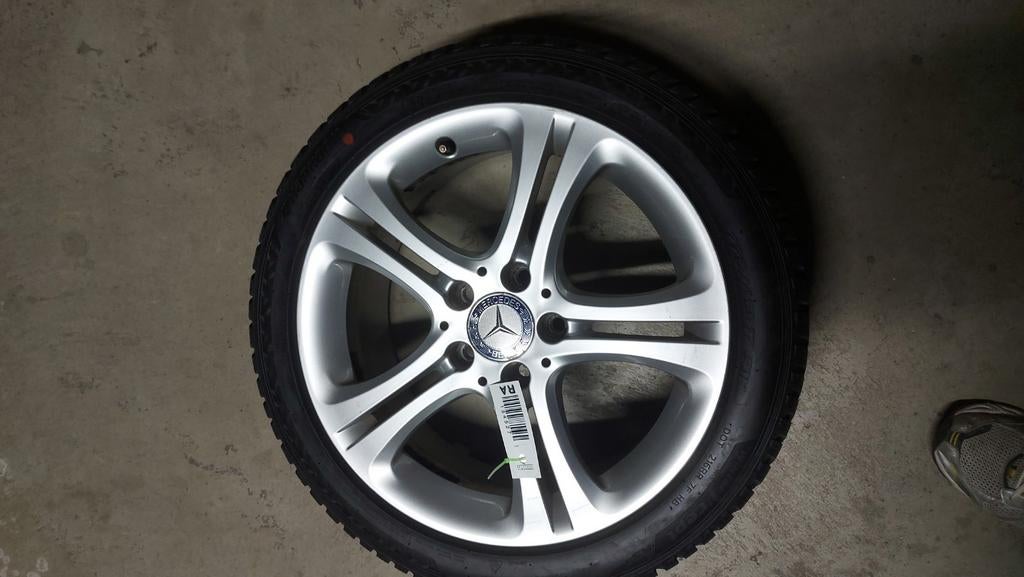 UNIROYAL 225/45R17H  MS PLUS 77 op velg, Ophalen, Gebruikt, Winterbanden, Band(en)