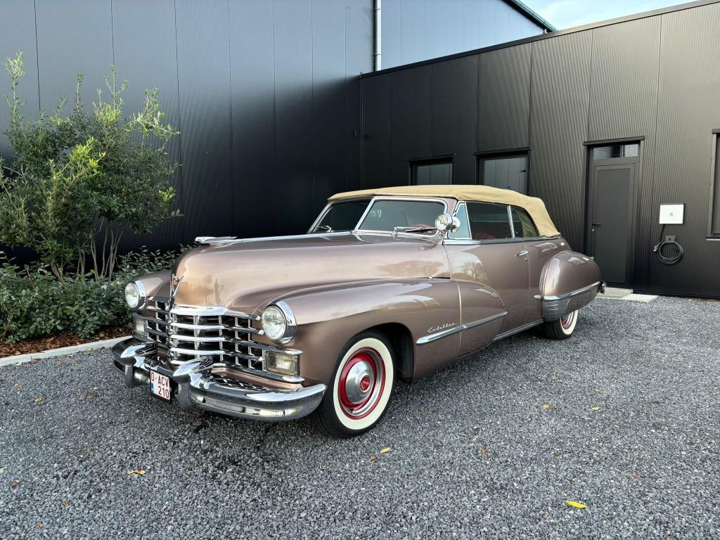 Cadillac series 62 convertible coupé, foto 6