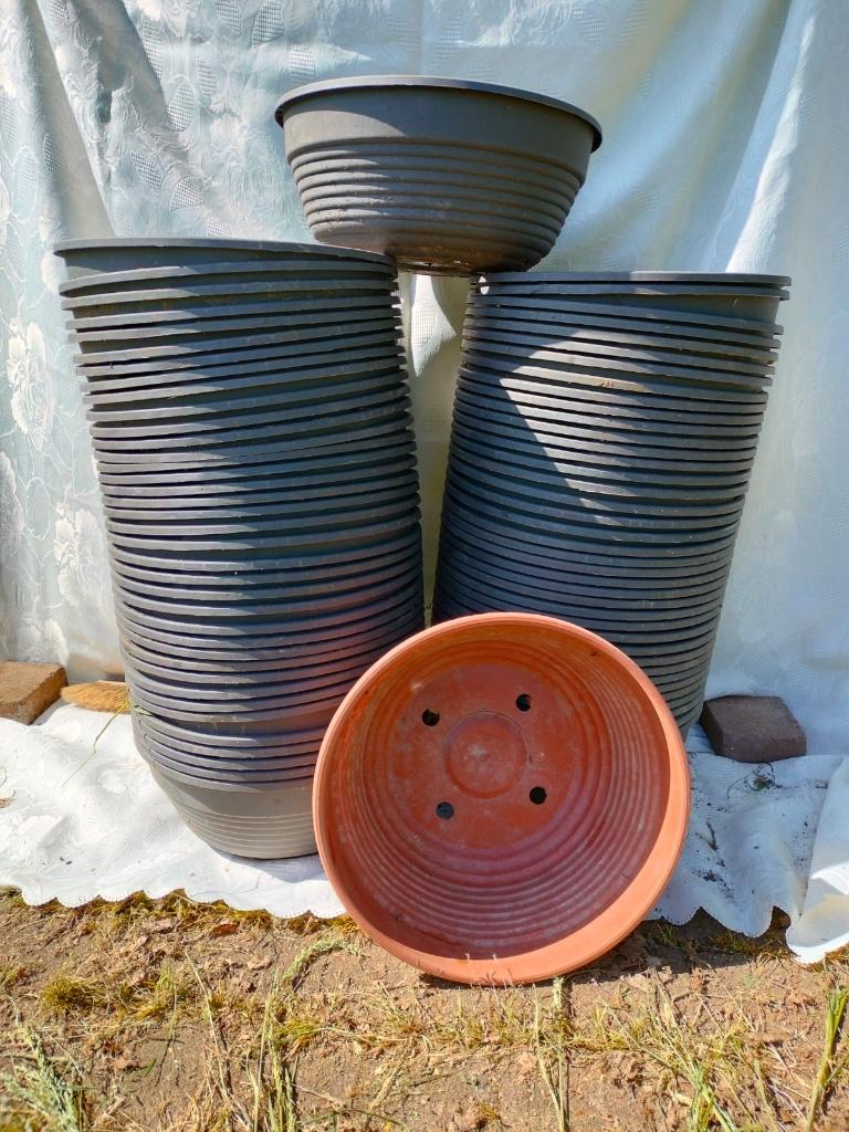 Heel grote ronde plantenschotels 30 / 32,5 cm, Kunststof, Rond, Zo goed als nieuw, Minder dan 40 cm
