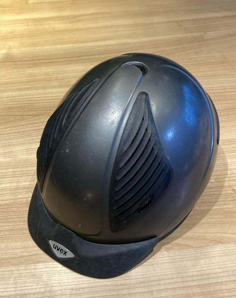 Tok Uvex maat S-M (56-57cm), Dieren en Toebehoren, Ophalen, Gebruikt, Kinderen