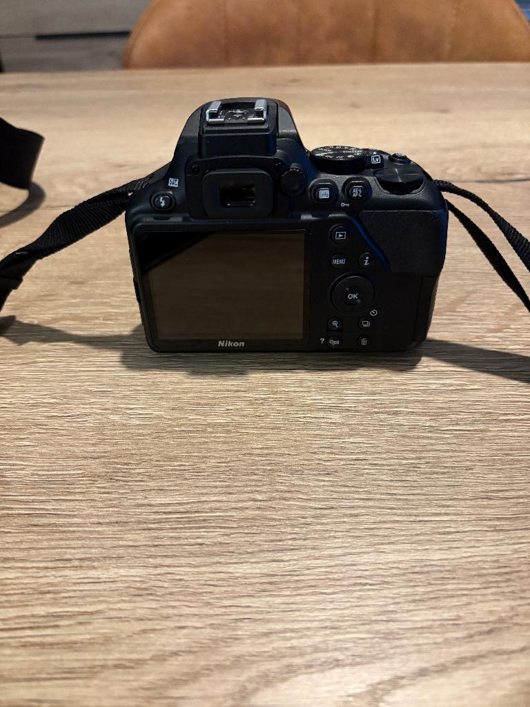 Nikon D3500, Audio, Tv en Foto, Ophalen, Zo goed als nieuw, Nikon
