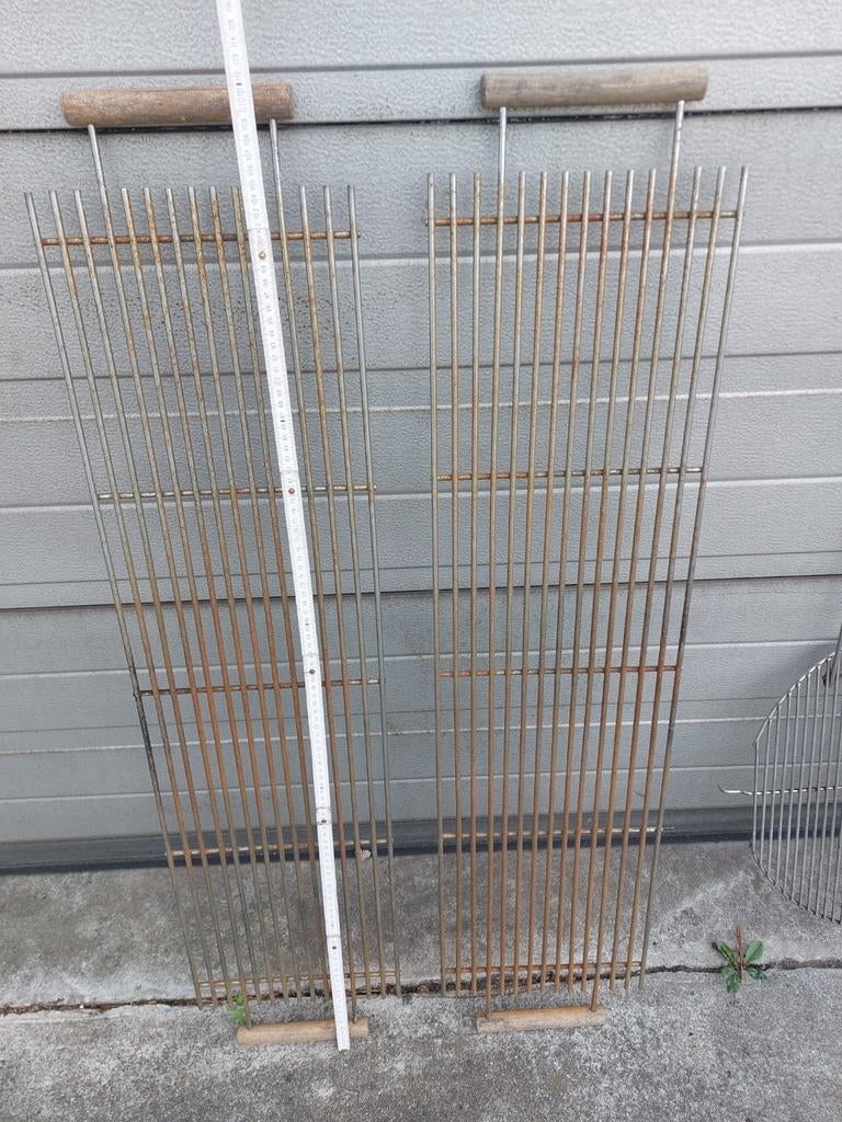Bbq roosters  1.10m x 27 cm.   2 stuks, Tuin en Terras, Ophalen, Nieuw