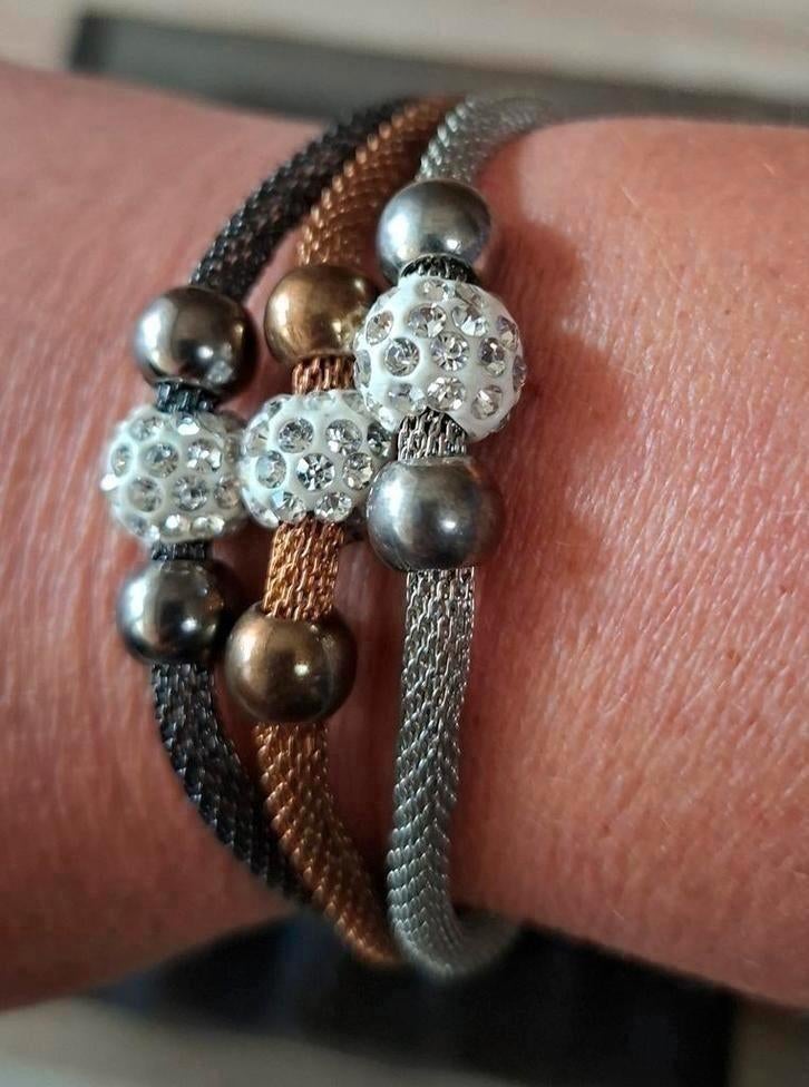 Bracelet, avec fermeture magnétique, Enlèvement ou Envoi, Comme neuf