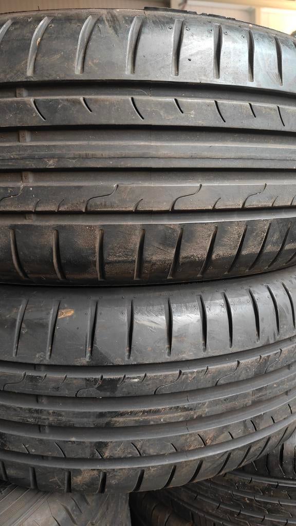 215/60r16 Dunlop 40€ per stuk met montage en balanceren, Ophalen