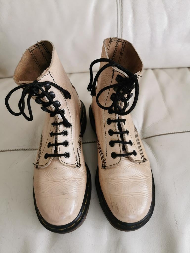 Boots Dr Martens, Ophalen of Verzenden, Gedragen, Beige