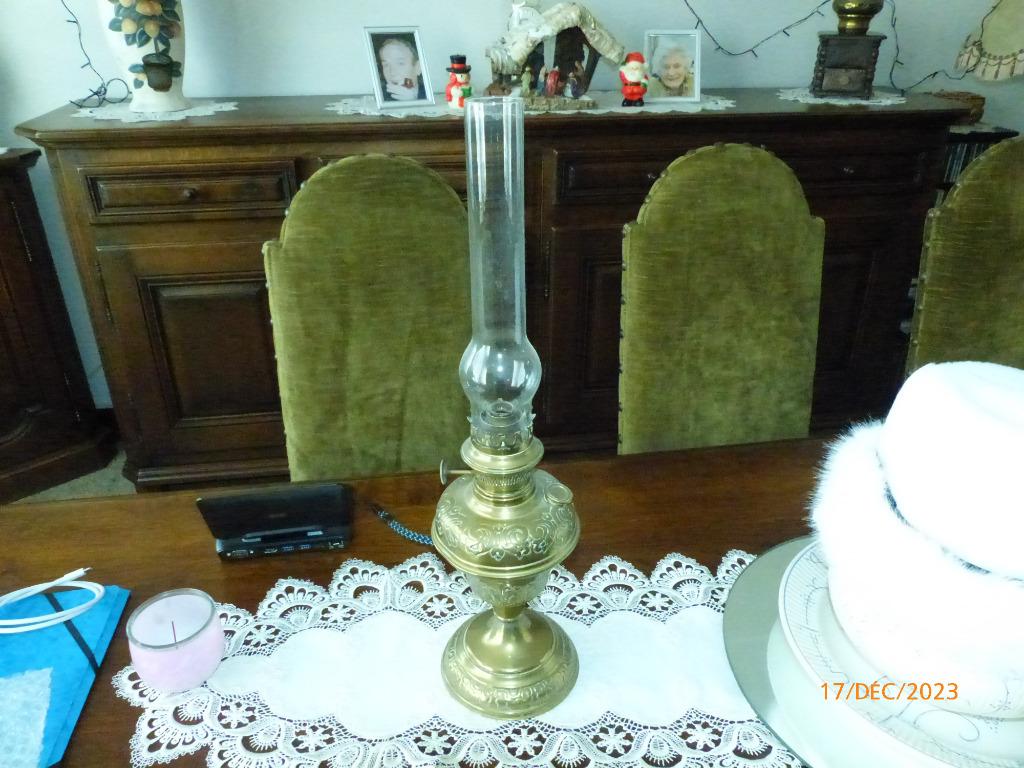 quinqet ancienne lampe alcool, Enlèvement