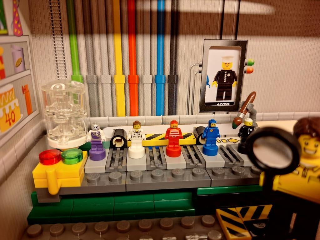 Très rare - Lego 5005538 - Lego Minifigure Factory, Enlèvement ou Envoi, Ensemble complet, Lego
