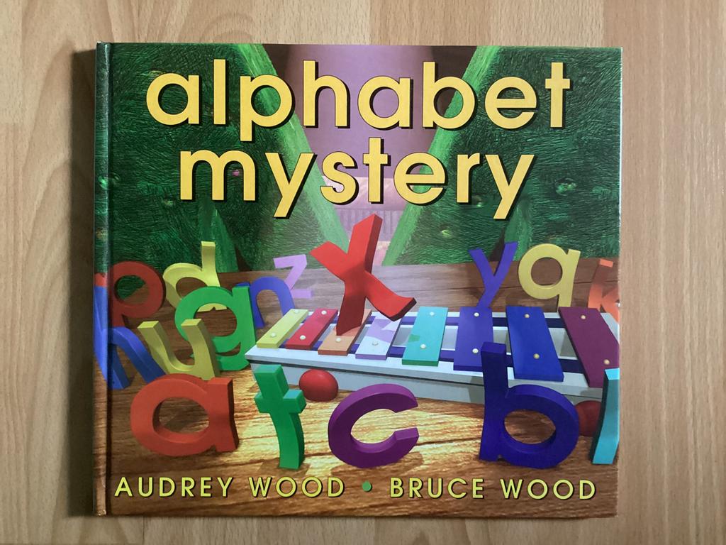 Boek Alphabet mystery, Ophalen of Verzenden