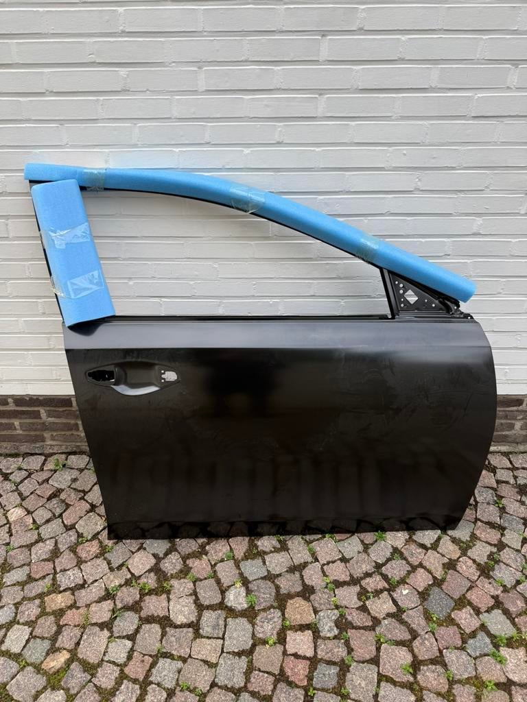Kia Ceed deur rechts voor – origineel portier, Ophalen, Kia, Deur, Nieuw