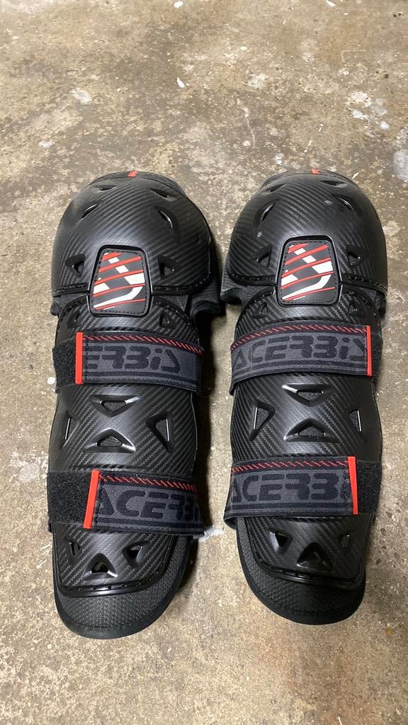 Acerbis knie/scheenbeschermers motor cross, Ophalen, Nieuw zonder kaartje, Motorcrosskleding