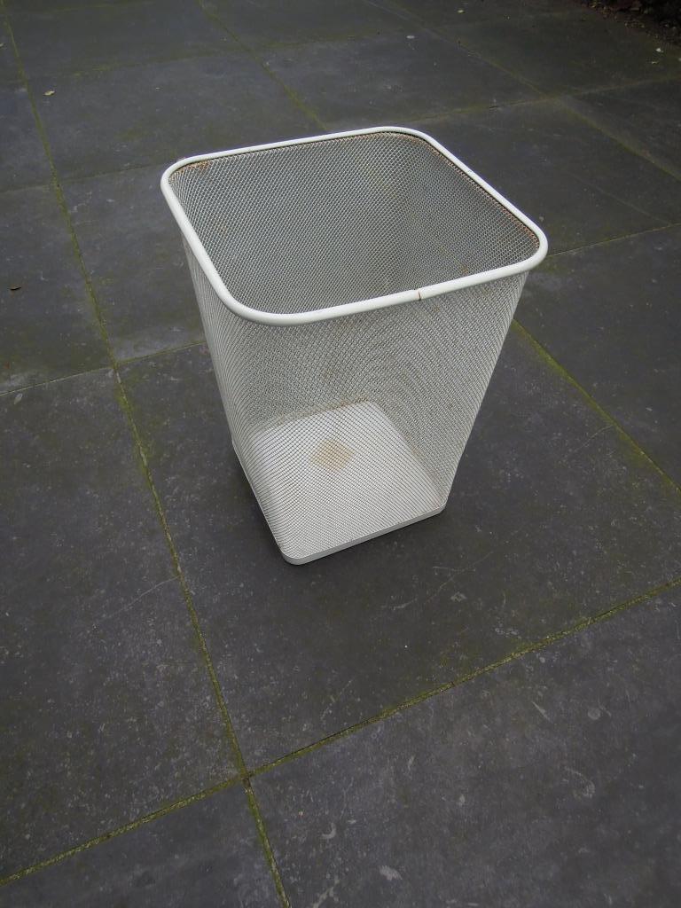 poubelle fil métallique blanc H35cm 27cm x 27cm, 10 à 20 litres, Enlèvement ou Envoi, Utilisé, Métal