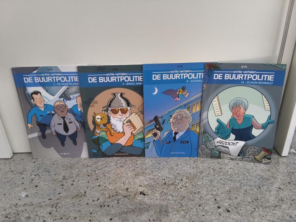 Stripverhalen de buurtpolitie, Ophalen
