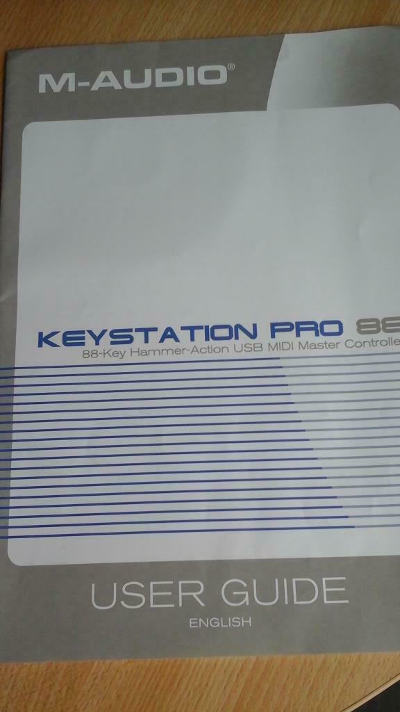 clavier audio numérique pour pc avec 2 cd's installation, Enlèvement ou Envoi, Comme neuf, Windows