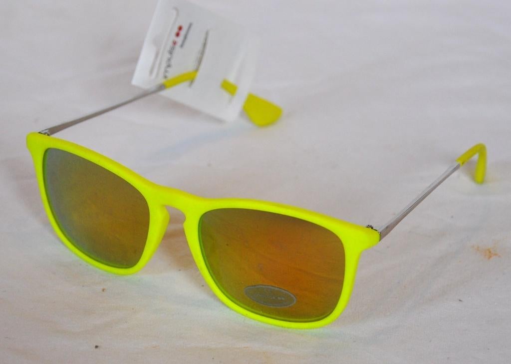 lunette de soleil impulse verre effet miroir, Neuf, Autres marques, Lunettes de soleil, Jaune