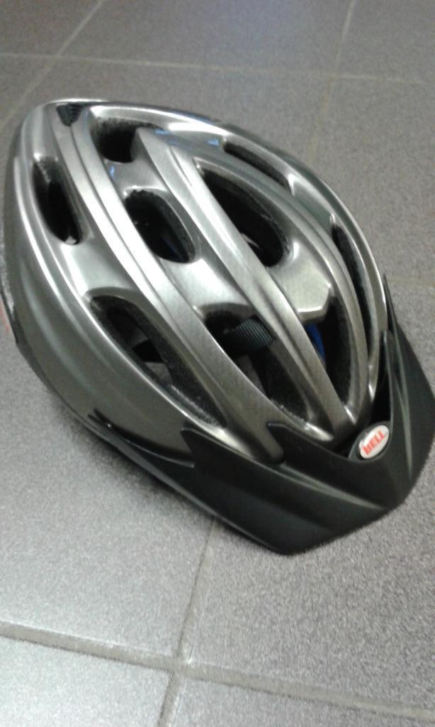 Casque vtt marque Bell, Enlèvement, Utilisé, M