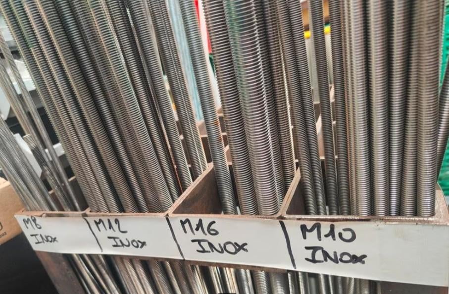tiges filetées 1m zingué inox A2 ou A4 prix dans annonce, Enlèvement ou Envoi, Neuf, Inox, Moins de 2 mètres