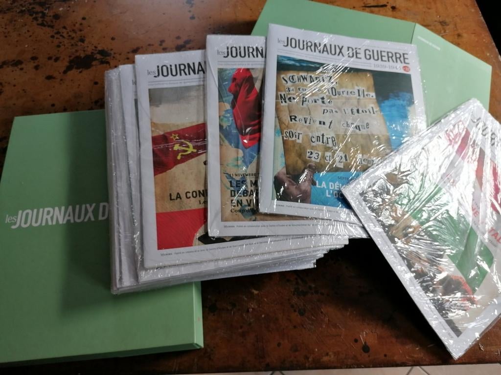 Les journaux de Guerre 1940-1945 55 numéros, Enlèvement ou Envoi, Comme neuf