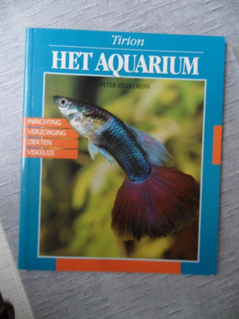 het aquarium Tirion, Verzenden, Zo goed als nieuw