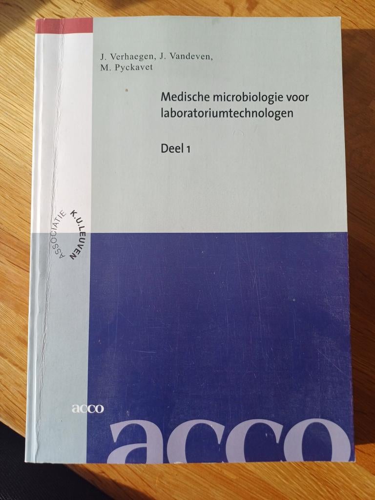 Medische microbiologie voor laboratoriumtechnologen deel 1&2, Boeken, Ophalen of Verzenden