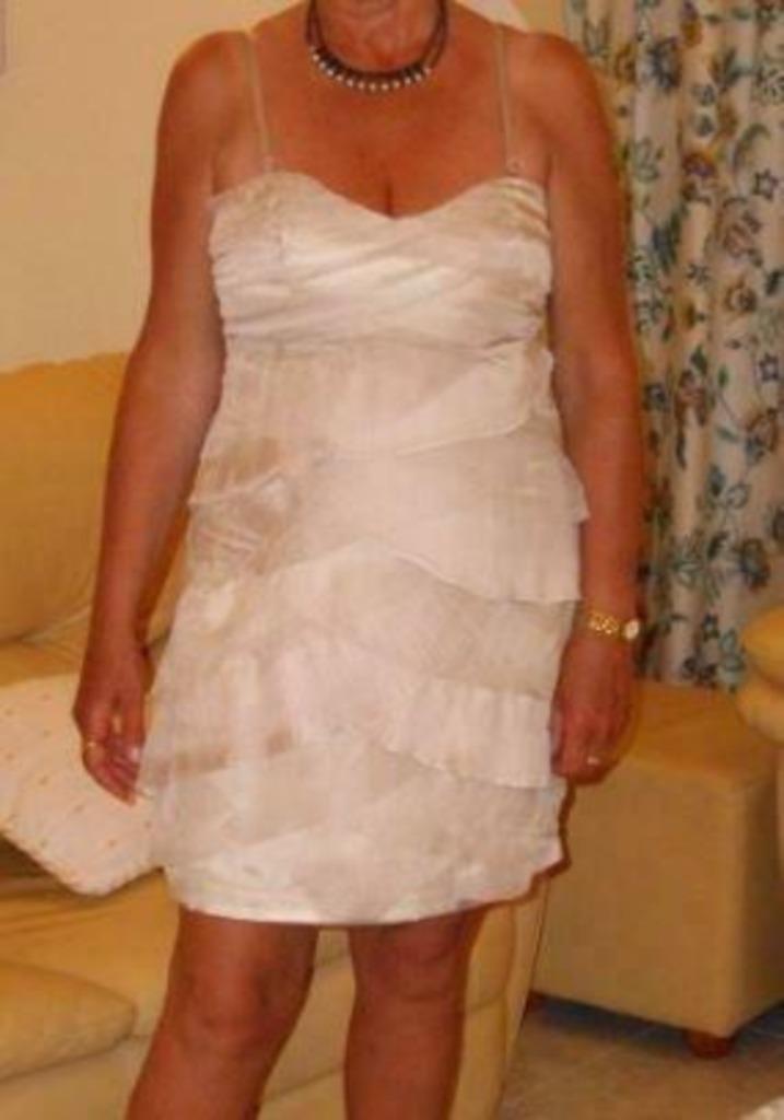 robe de soirée 38/40, Enlèvement, Comme neuf, Taille 38/40 (M), Beige