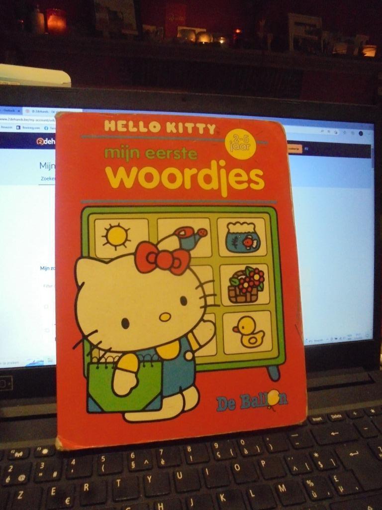 Hello kitty mijn eerste woordjes, Ophalen of Verzenden, Gelezen
