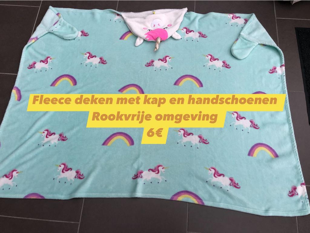Unicorn fleece met kap en wanten, Kinderen en Baby's, Kinderkamer | Beddengoed, Ophalen of Verzenden, Gebruikt, Jongetje of Meisje