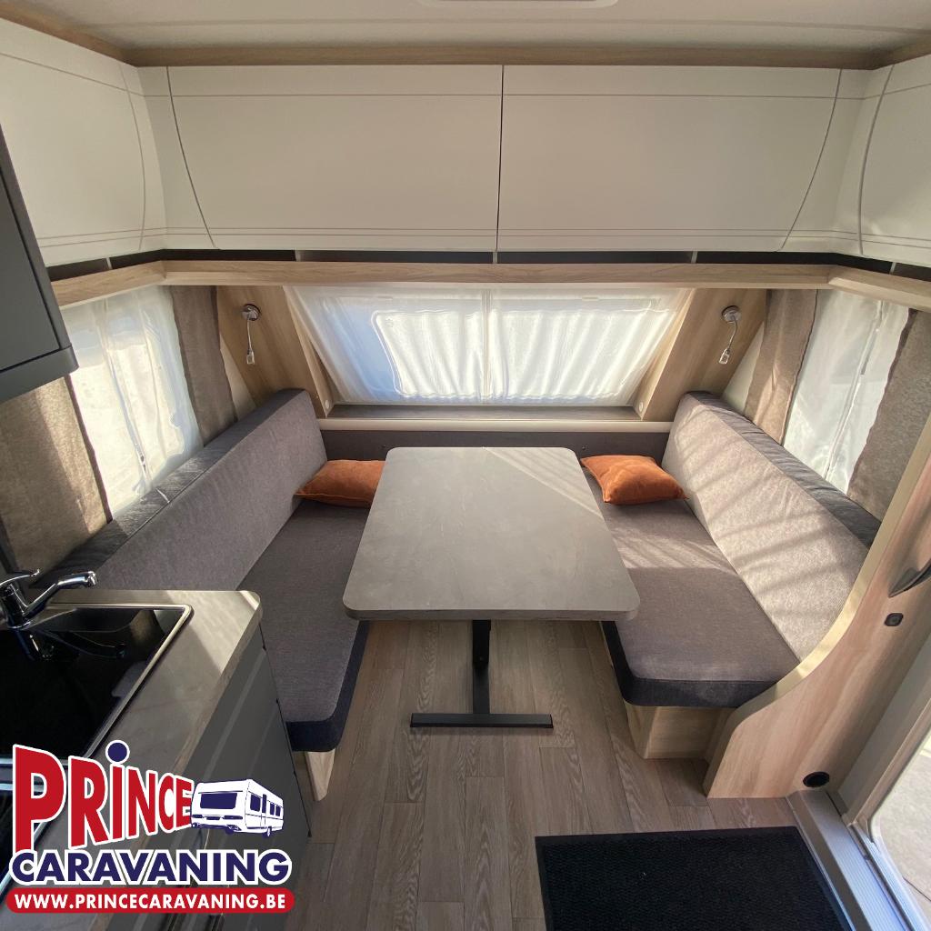 Hobby De Luxe 495 WFB 2026 - Prince Caravaning, Hobby, 7 tot 8 meter, Bedrijf, Hordeur