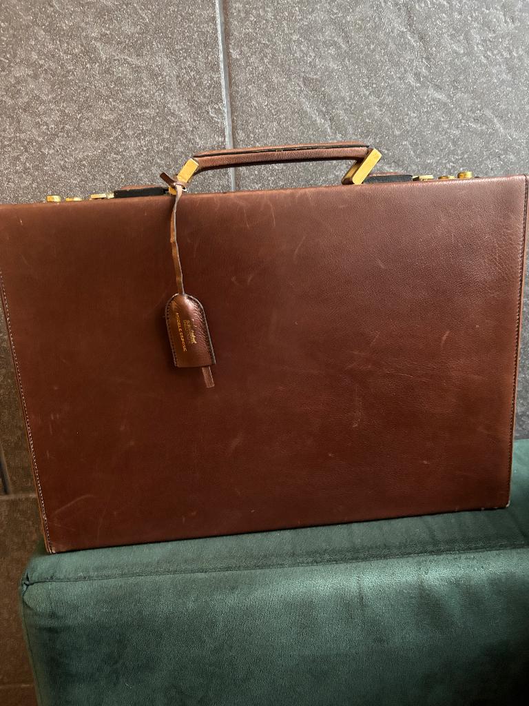 Delvaux attache case, Enlèvement ou Envoi, Utilisé