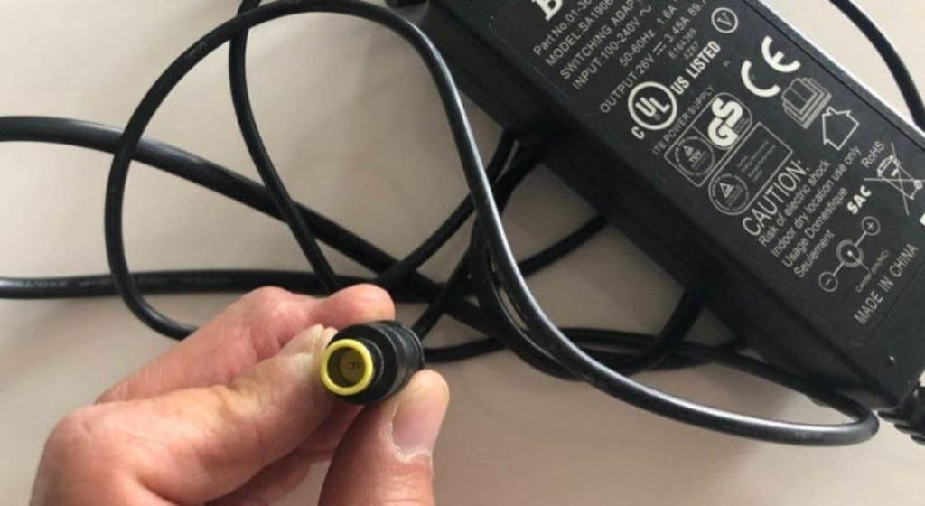 Oplader voor Trek G2 Ride+ BionX 26v 3.45A voor 48V Batterij, Vélos & Vélomoteurs, Enlèvement ou Envoi, Utilisé