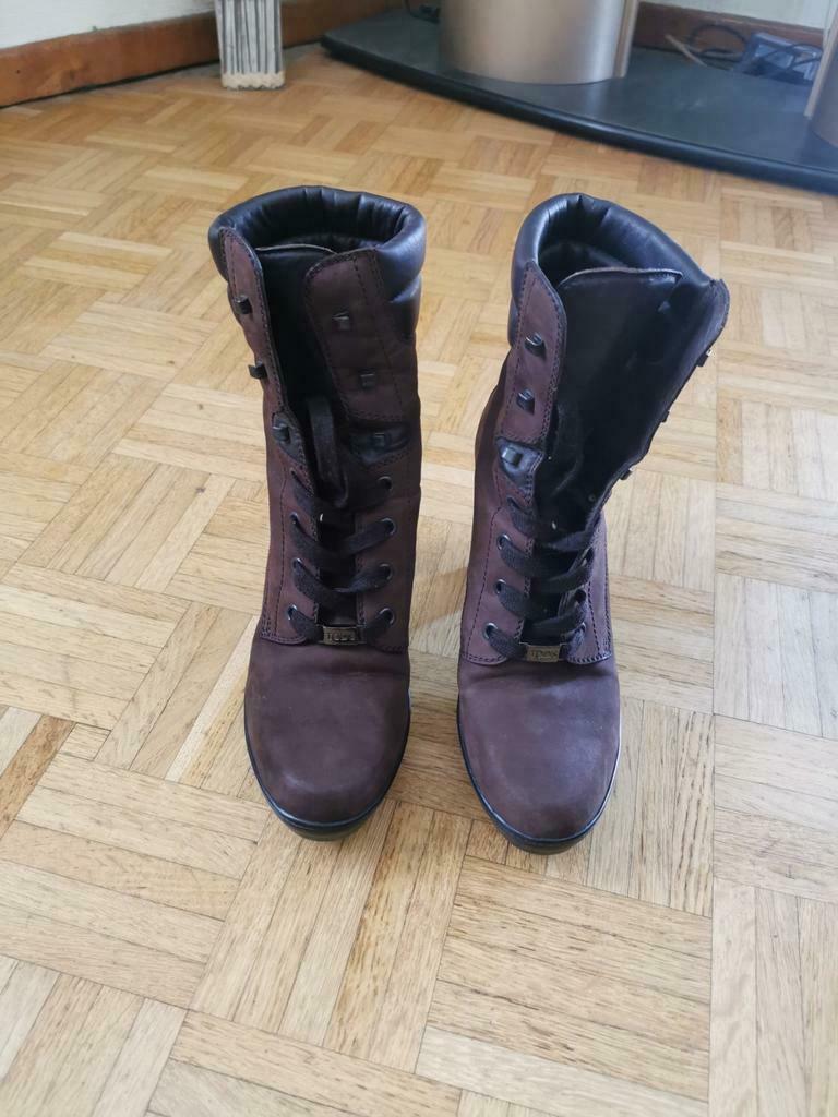 Bottines Tod's, Enlèvement ou Envoi, Comme neuf