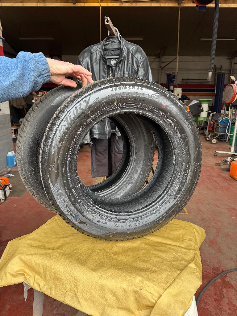 Autobanden, Auto-onderdelen, Banden en Velgen, Ophalen, 15 inch, Nieuw, All Season