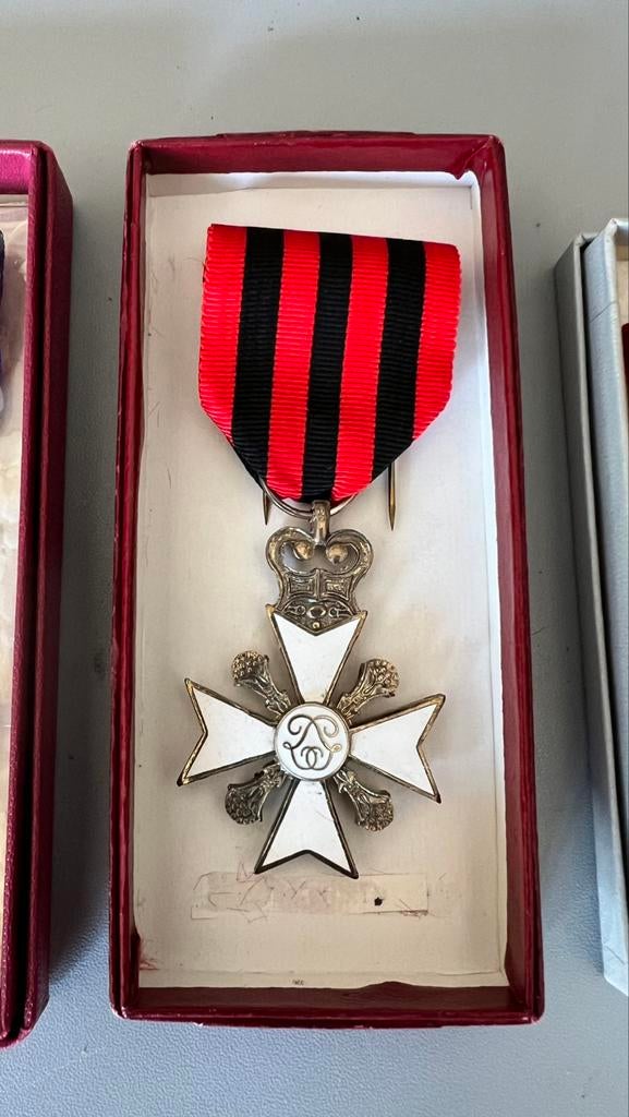 Set van 3 Belgische medailles / onderscheidingen, Ophalen of Verzenden, Overige soorten, Lintje, Medaille of Wings