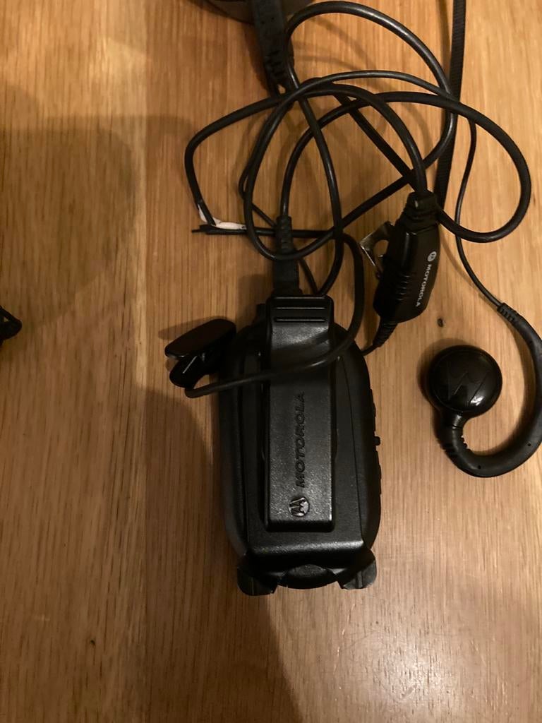 Set van 3 motorola portofoons, Enlèvement ou Envoi, Comme neuf